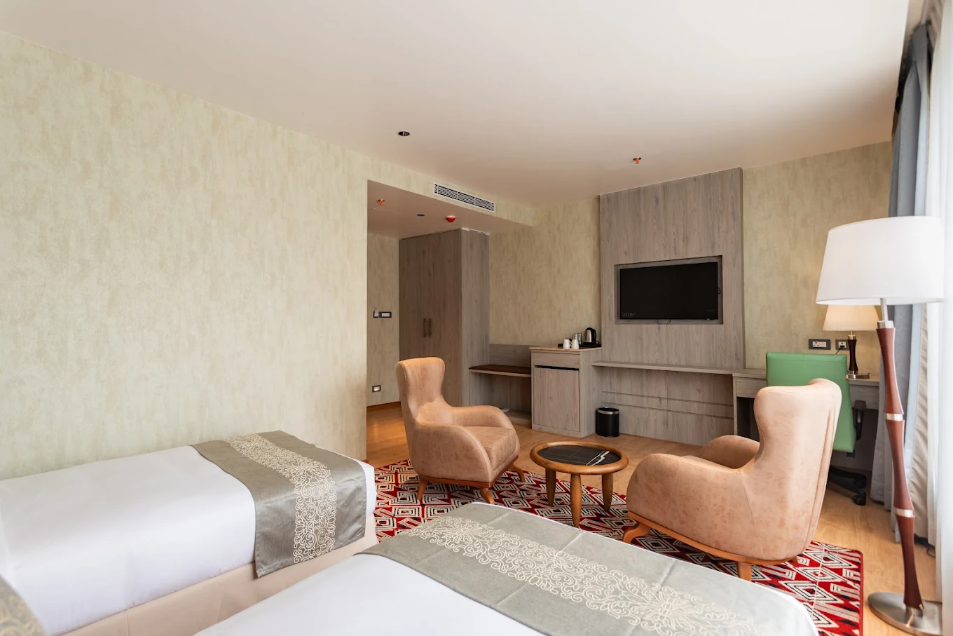 Super Deluxe  room