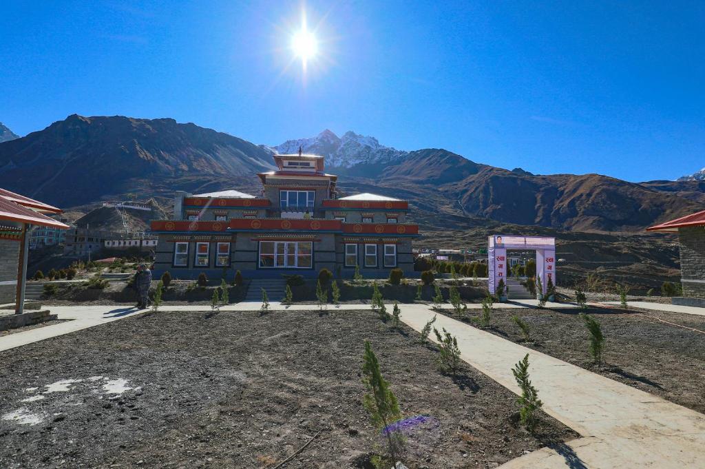 Lo Mustang Himalayan Resort — 5