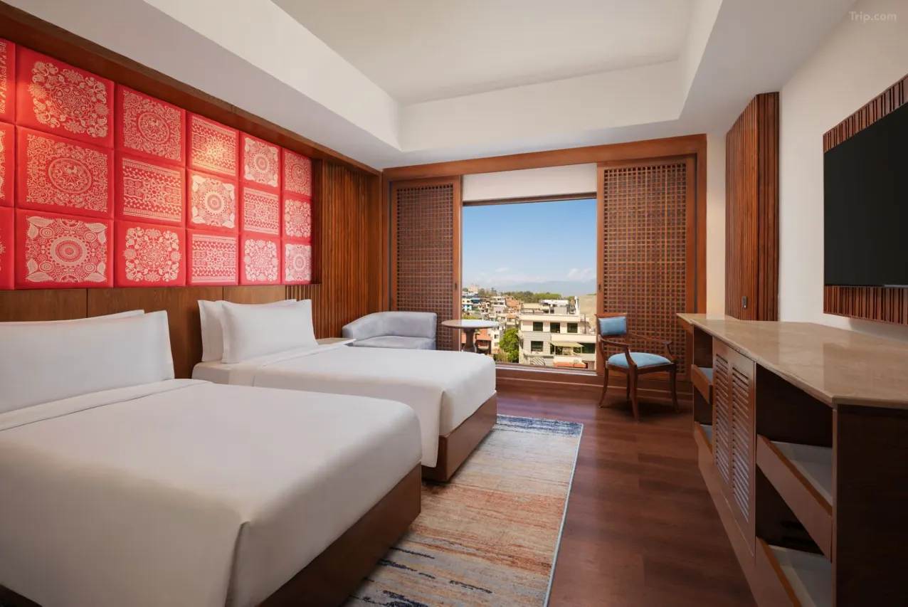 Club Twin Room