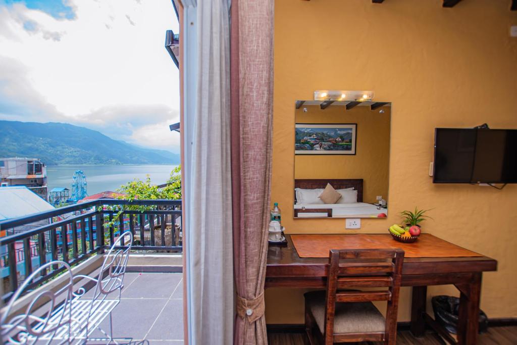 Deluxe Double Room with Balcony