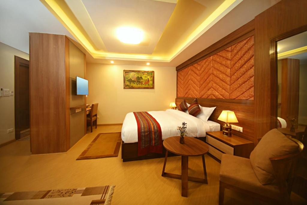 Hotel Sherpani — 4