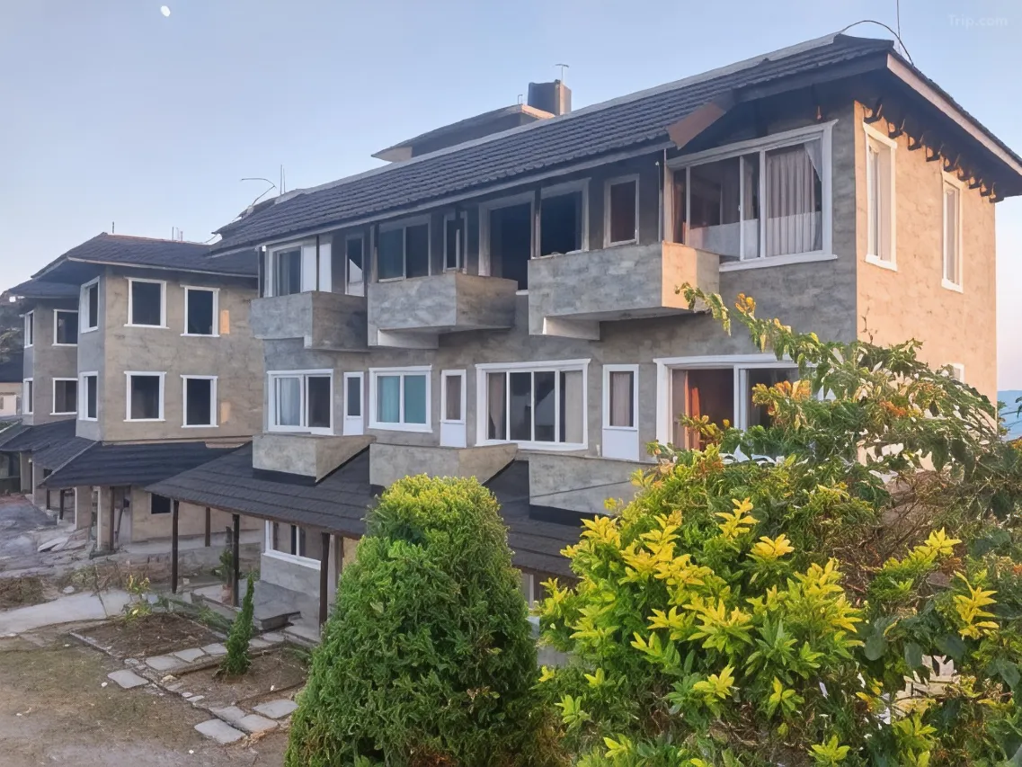 Himalayan Deurali Resort — 3