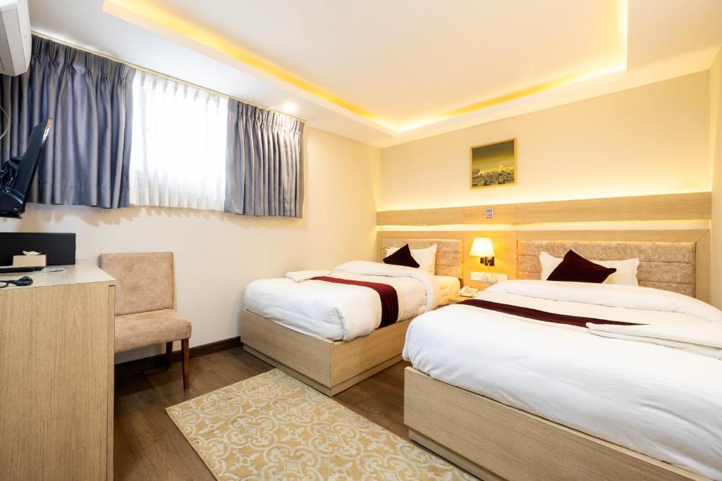 Deluxe Twin Room