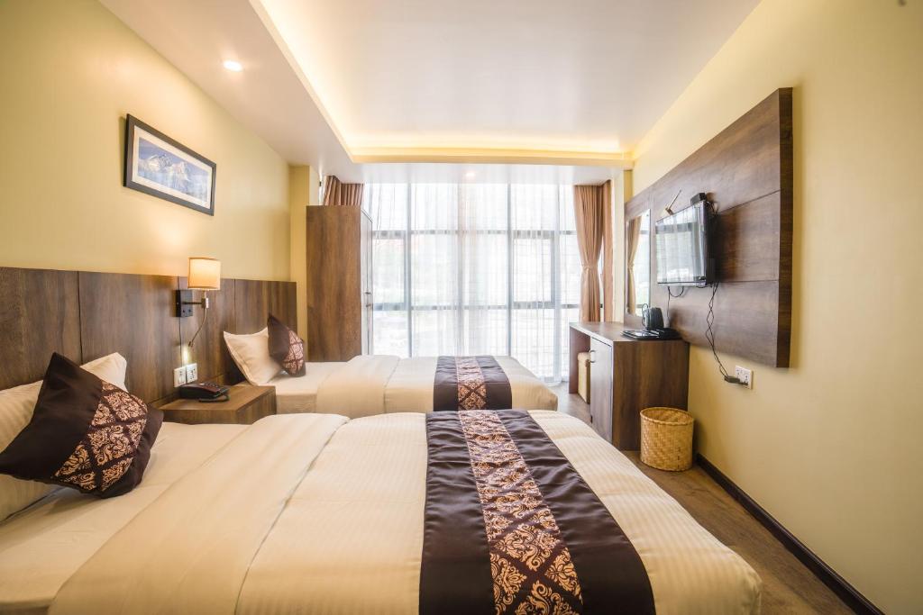 Deluxe Double or Twin Room