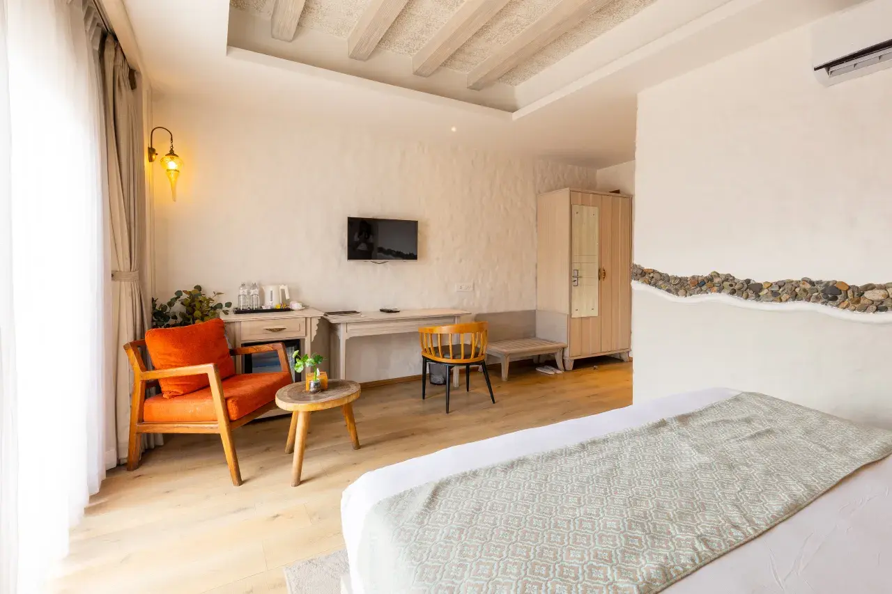Deluxe Double Or Twin Room