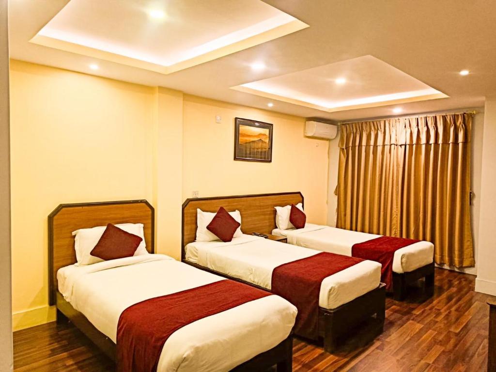 Deluxe Triple Room