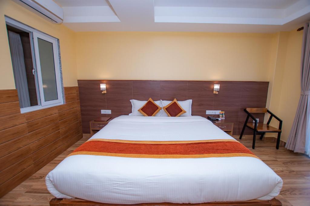Hotel Hidden Kingdom — 5