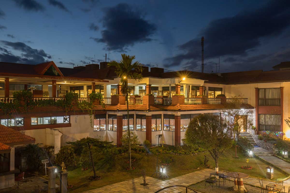 Pokhara Grande — 6