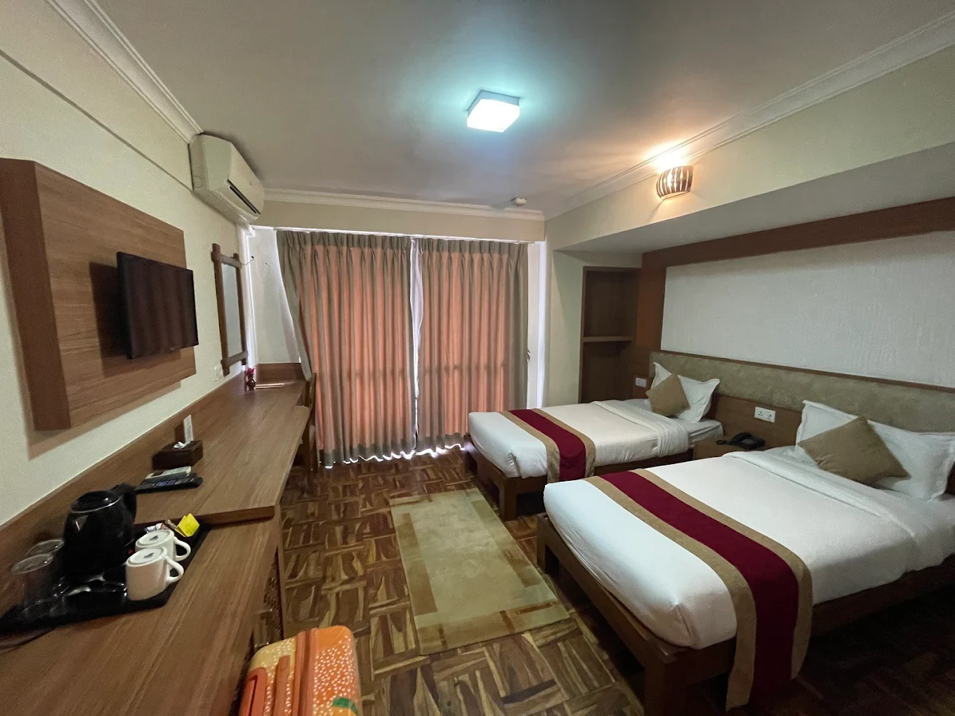 Deluxe Double or Twin Room