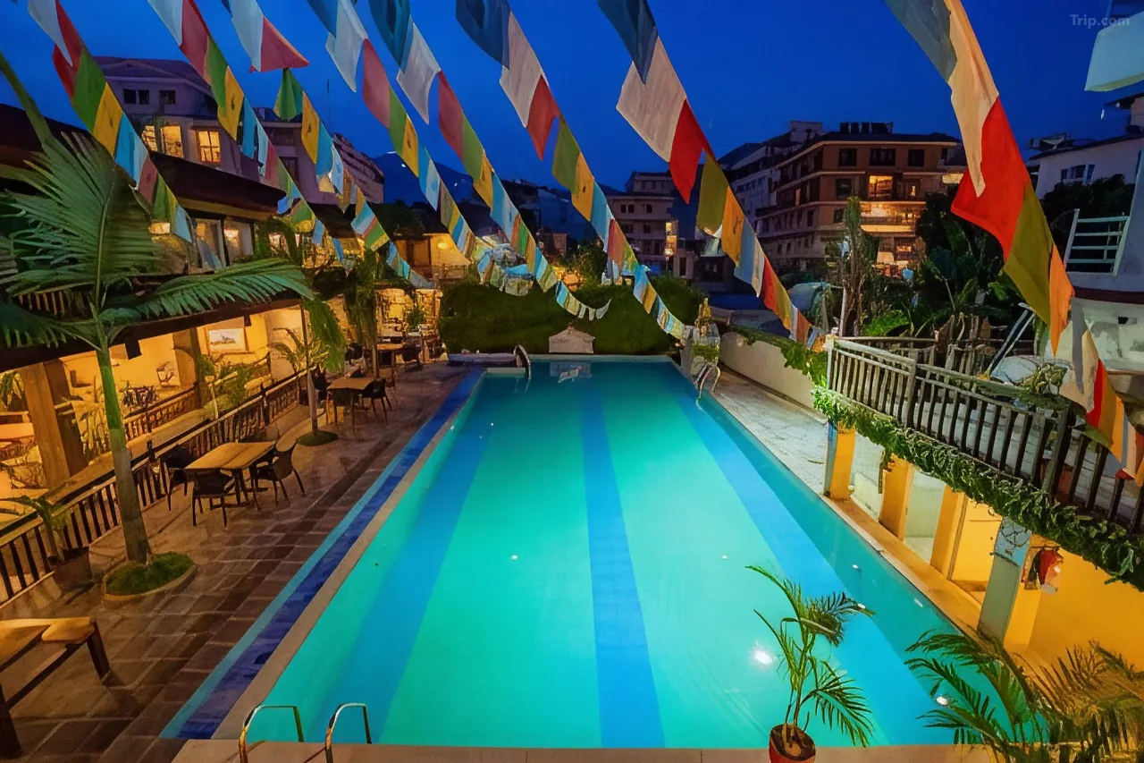 Busy Bee Resort, Pokhara — 8