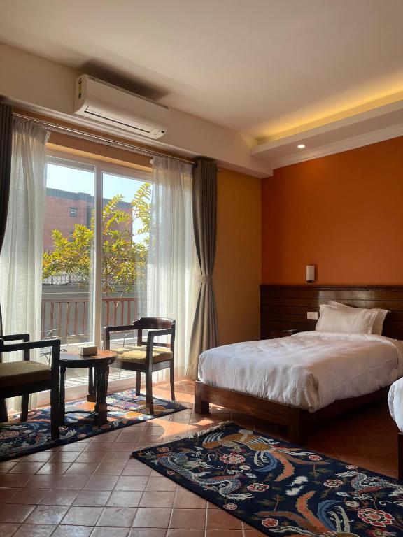 Deluxe Double or Twin Room