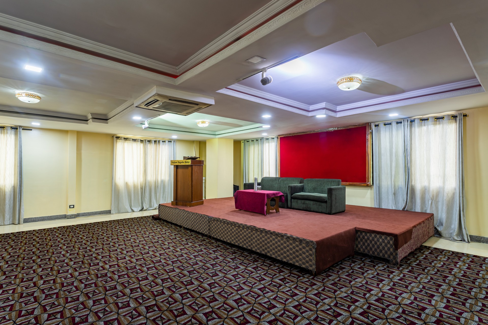 Yellow Pagoda Hotel — 3