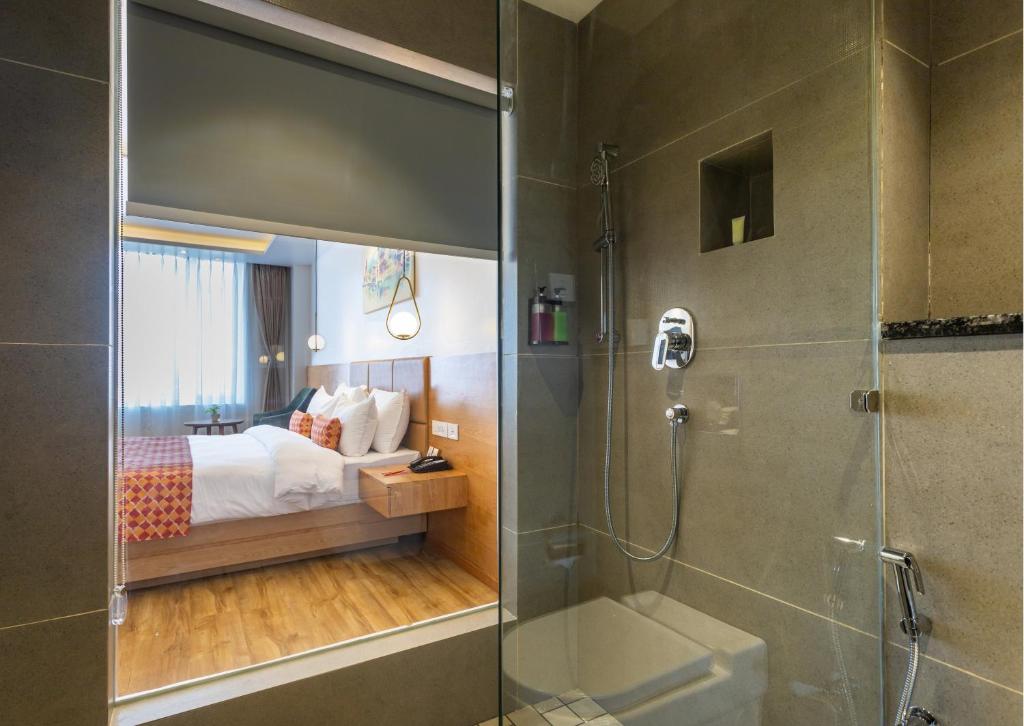 Superior King Room