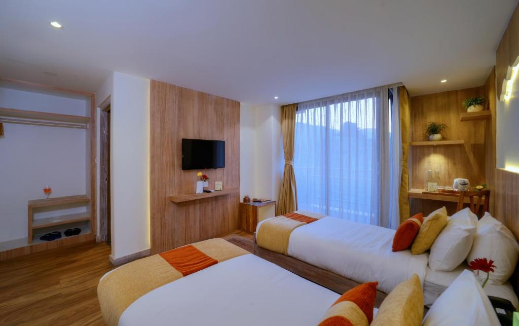 Deluxe Twin Room