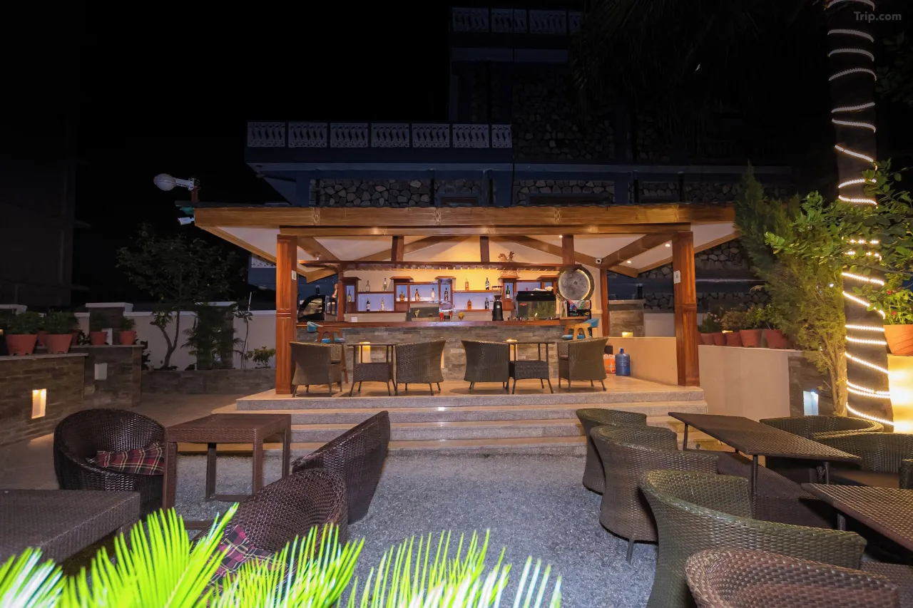 Hotel Pokhara Village and SPA — 7