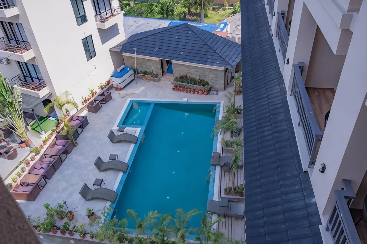 Hotel Pokhara Village and SPA — 8