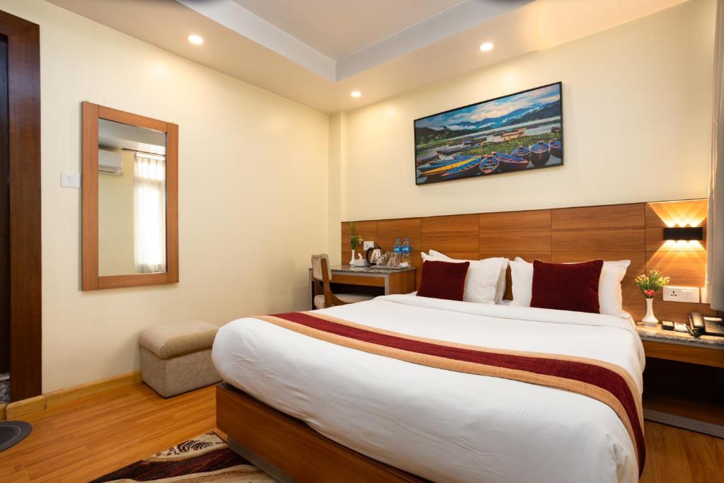 Magnificent Hotel — 8