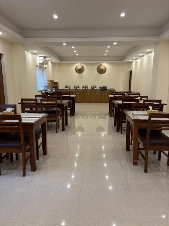 Hotel Dashain — 4