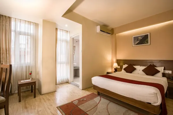 Deluxe Double or Twin Room
