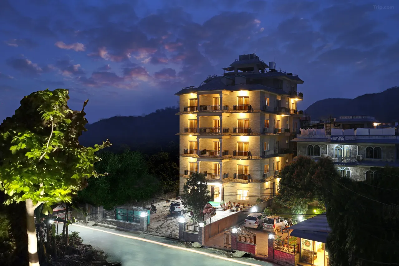 Pokhara Choice Inn — 4