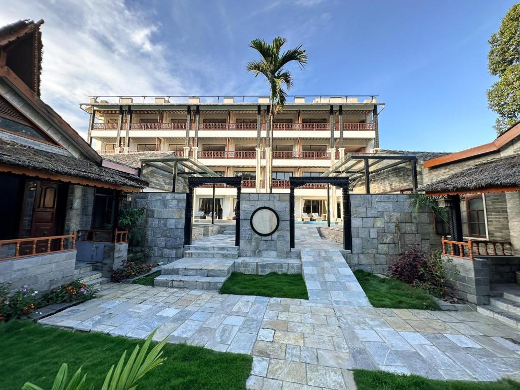 Lake View Resort — 3