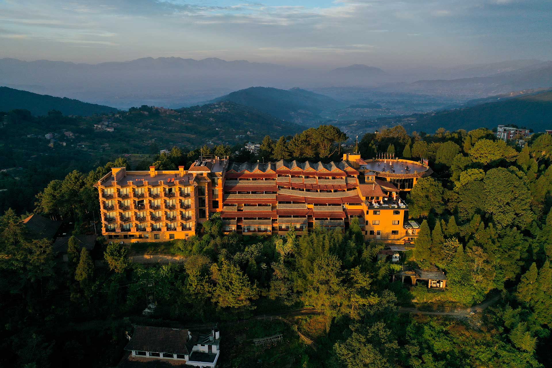 Club Himalaya, by Ace Hotels — 3