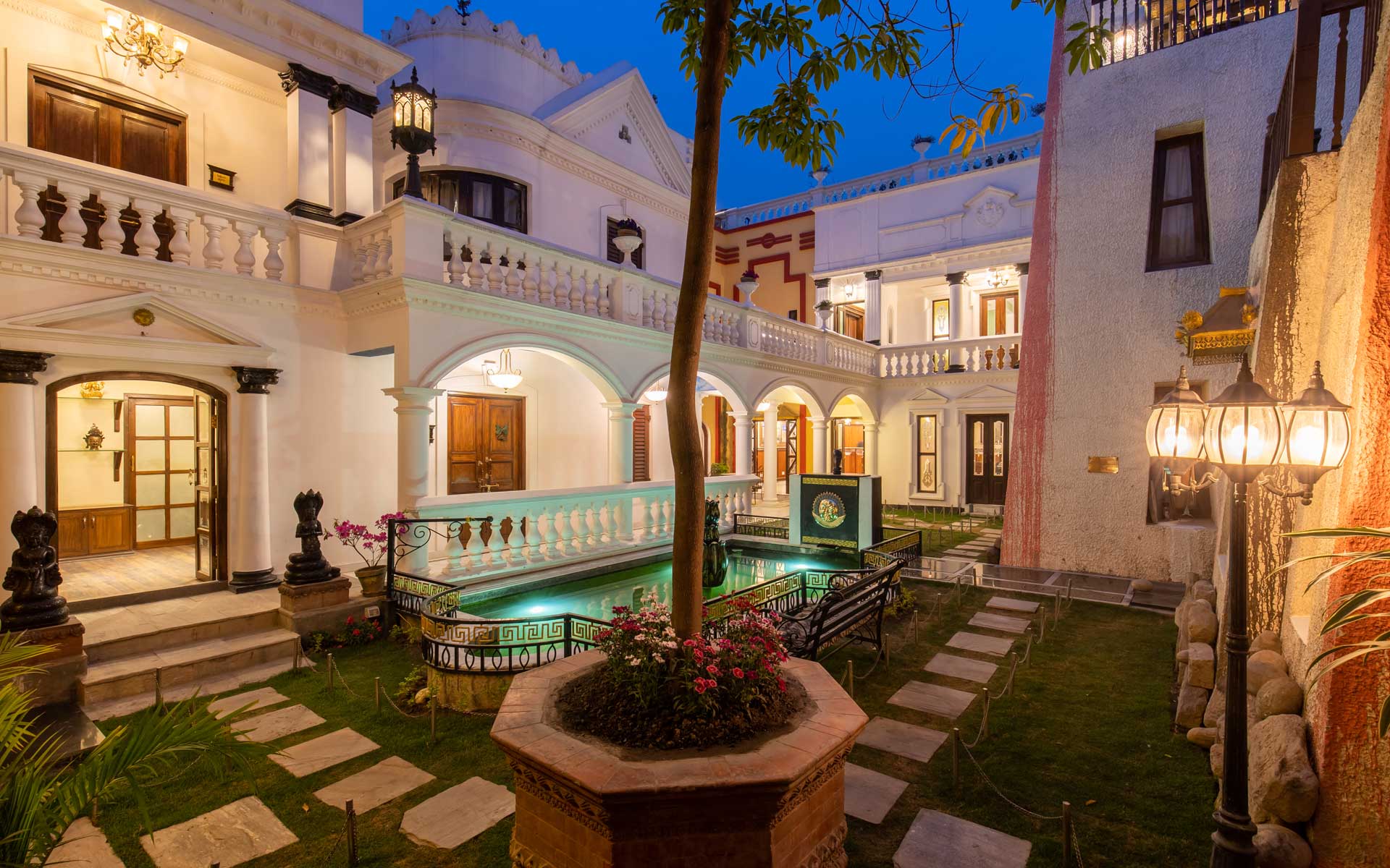 Baber Mahal Vilas — 3